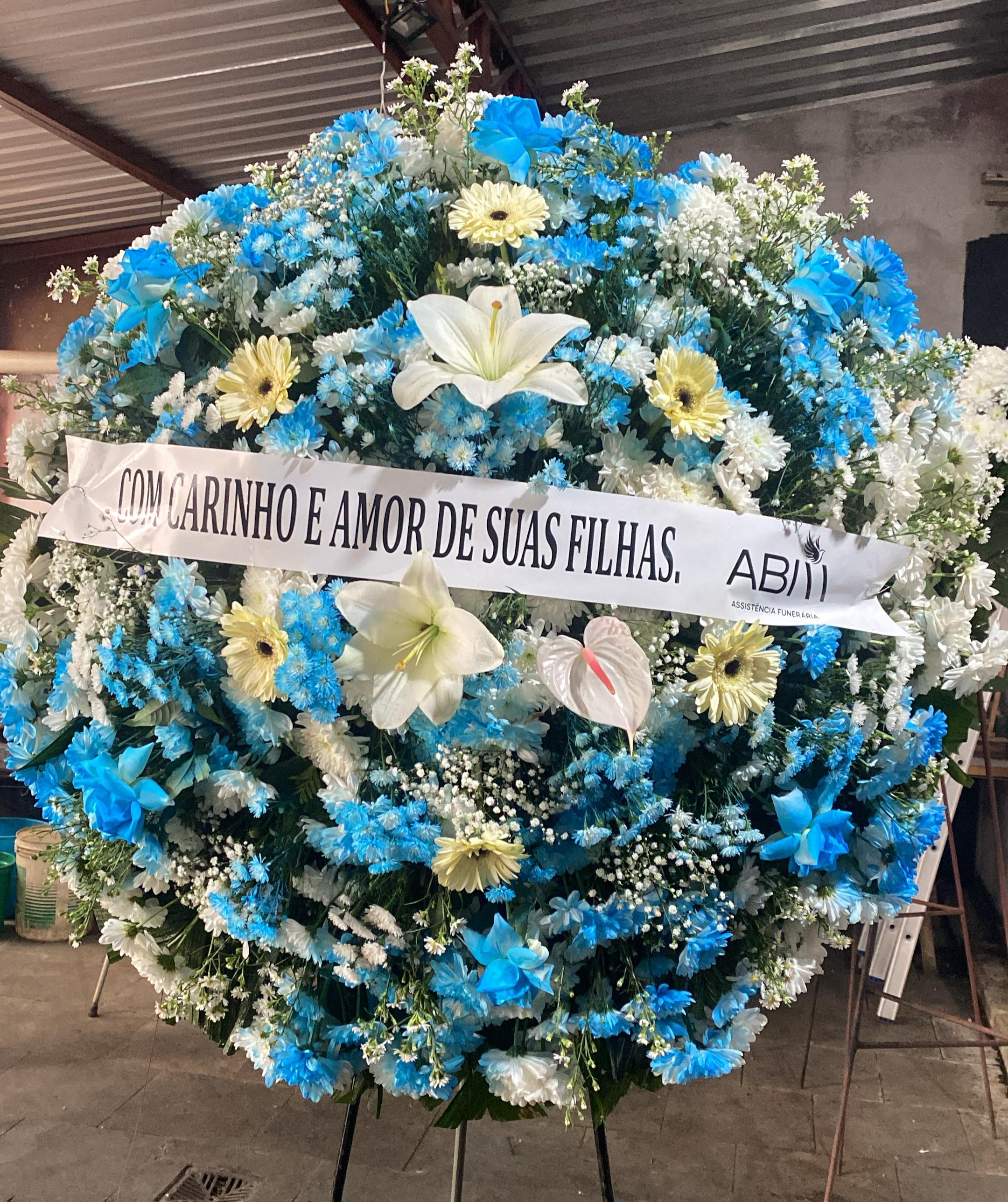 Coroa de flores azul