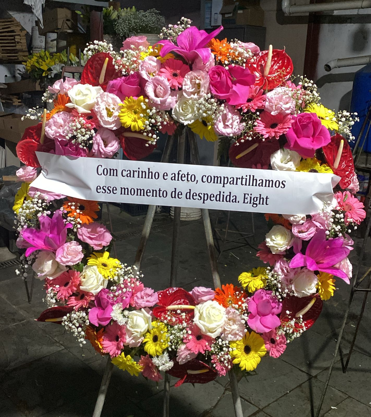 Coroa de flores redonda